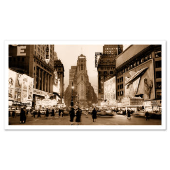 # 4010<br>Evening on Times Square