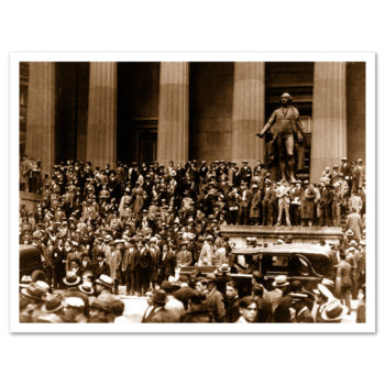 # 4024<br>Crowd Next to Stock Exchange