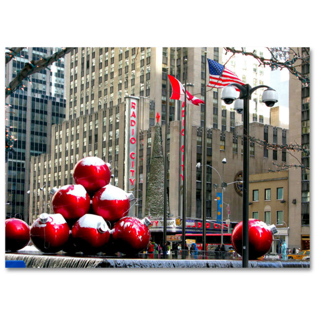 BMC-3207<br> Christmas Decorations in Midtown Manhattan